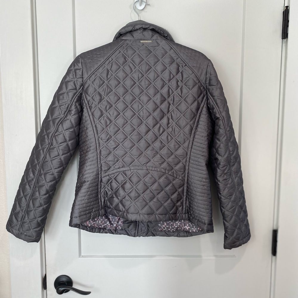 Women’s Silver Light Coat - Picture 2 of 2